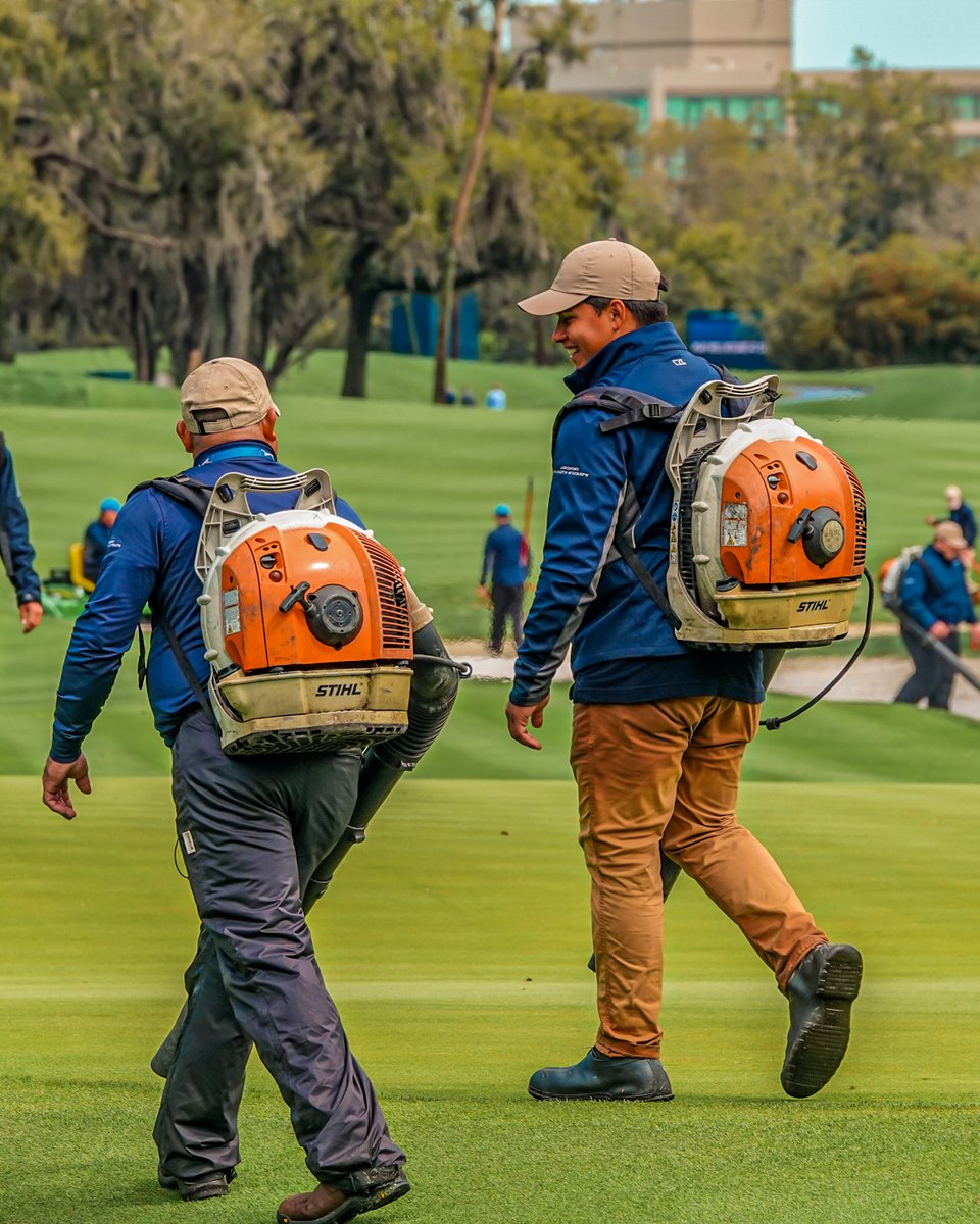 THEPLAYERS's tweet image. This crew 💯

There aren’t enough words to say how thankful we are for our agronomy team.