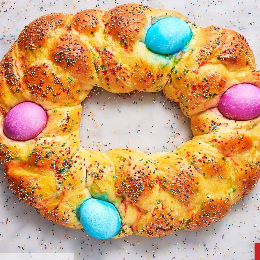 ArlenesCostumes's tweet image. Best-Ever Easter Bread

Easter bread is an Italian and Greek tradition. It's a sweetened, yeasted dough with edible colored eggs baked right into the dough.

delish.com/cooking/recipe…

#delish #easter #easterbread #sweetbread #dessert #treats #brunch #eggs #eastereggs