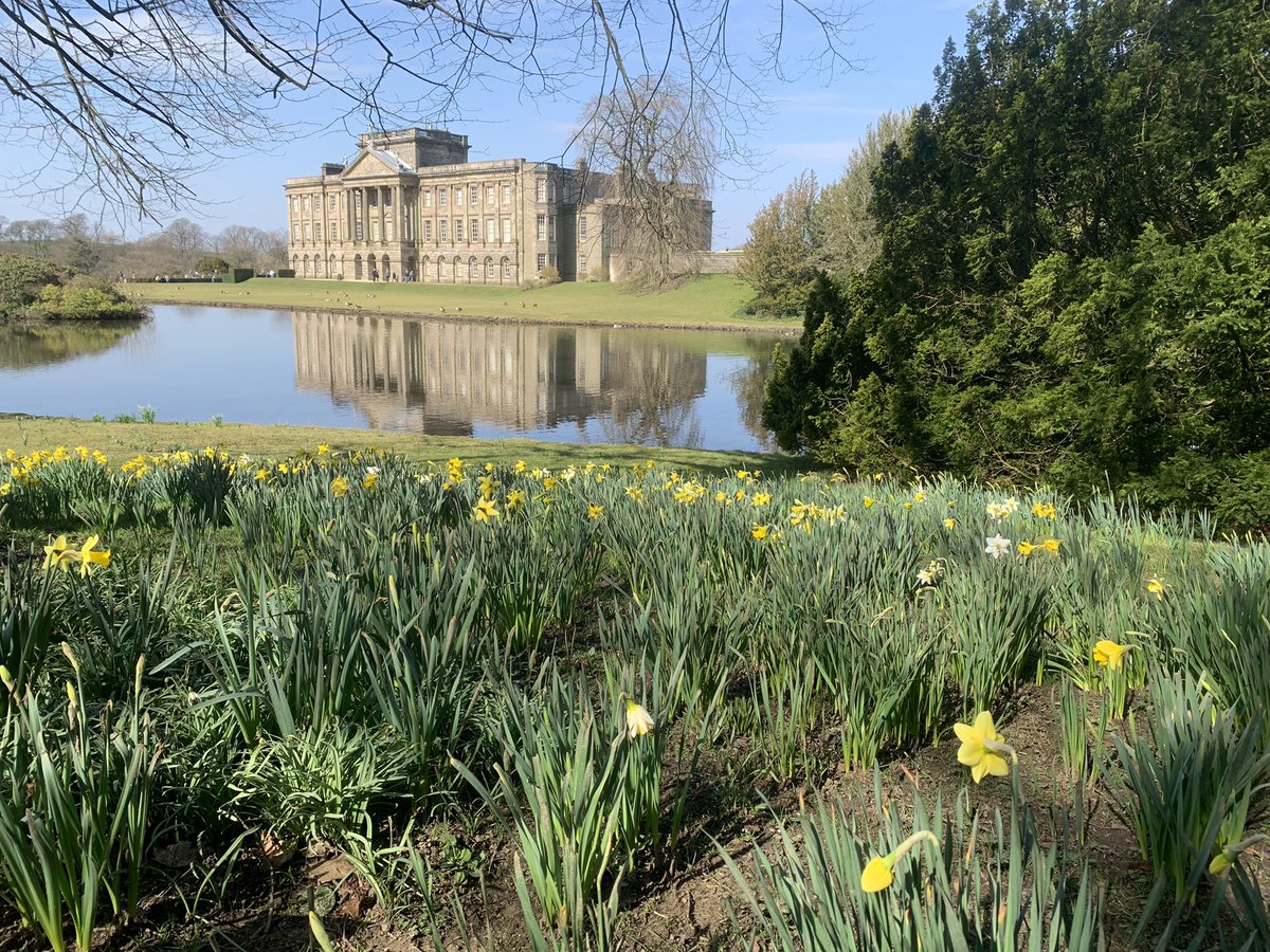 walkinmunkey's tweet photo. @nationaltrust @NTLymePark fantastic outing today. Beautiful location and your staff and volunteers were amazing. In particular the lady at the bottom of the bank by the car park. We will be back to try and walk out to see the deer. Thank you all for an amazing day. https://t.co/MMiLWj7ezb