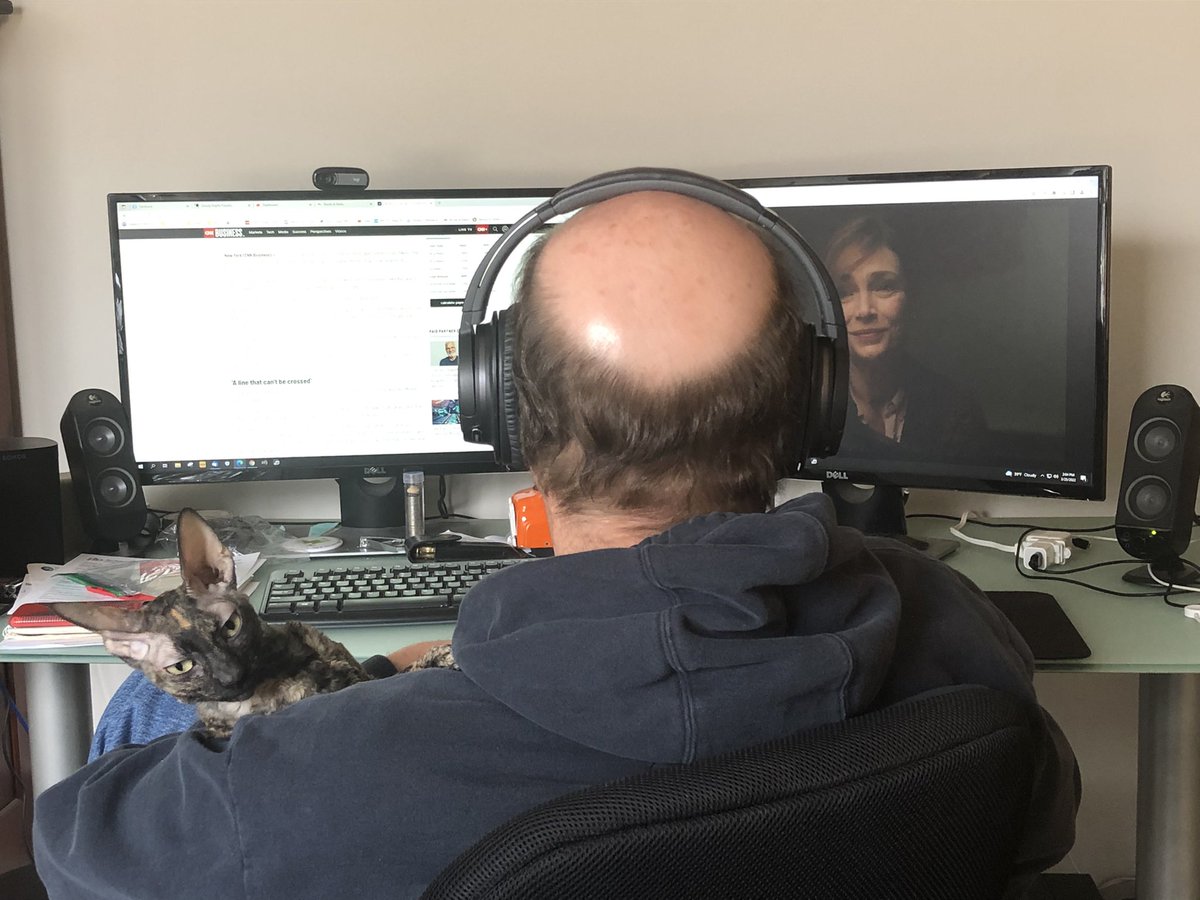 KGSpark's tweet photo. Photo #1: My spouse watching a movie with a cat.
Photo #2: Cats “helping” me with Sunday’s #sermon.
#CatsOfTwitter
#pastorslife
#fridaymood https://t.co/3HCOxrTCqD