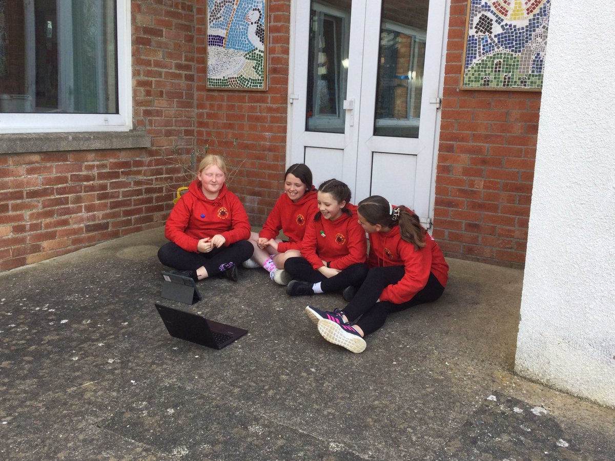 DosbarthPump's tweet photo. Making the most of the #spring #sunshine and creating our #Eucharist #flipgrids outside 🌞 #collaboration #ethicalinformedcitizens #comeandseere https://t.co/RjwsMUu7wH