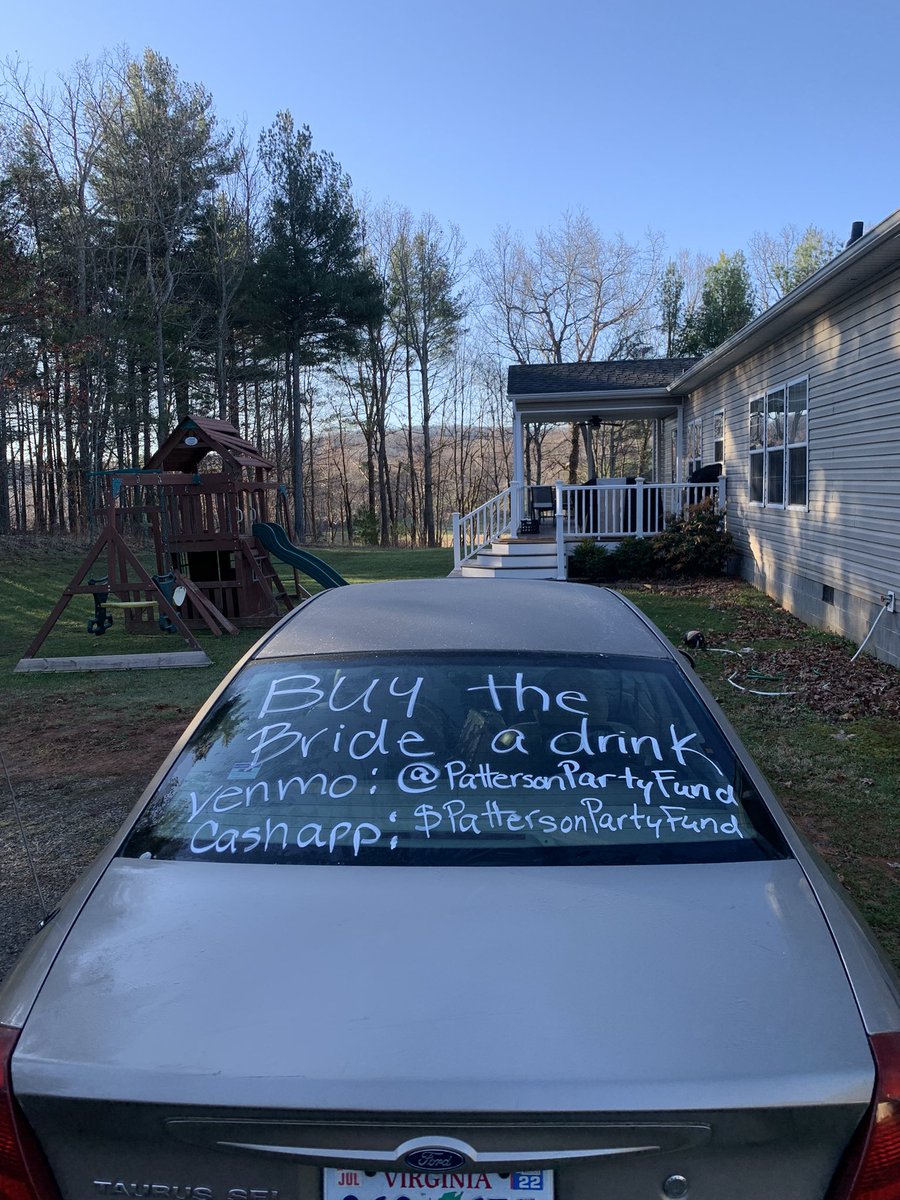 AddieeLeighhhh's tweet photo. Buy the bride a drink!!! #taylorandkyletietheknot #BacheloretteParty #mamamiatheme #lastflingbeforethering  #bridetobe $Pattersonpartyfund https://t.co/F7XIn3qAY4