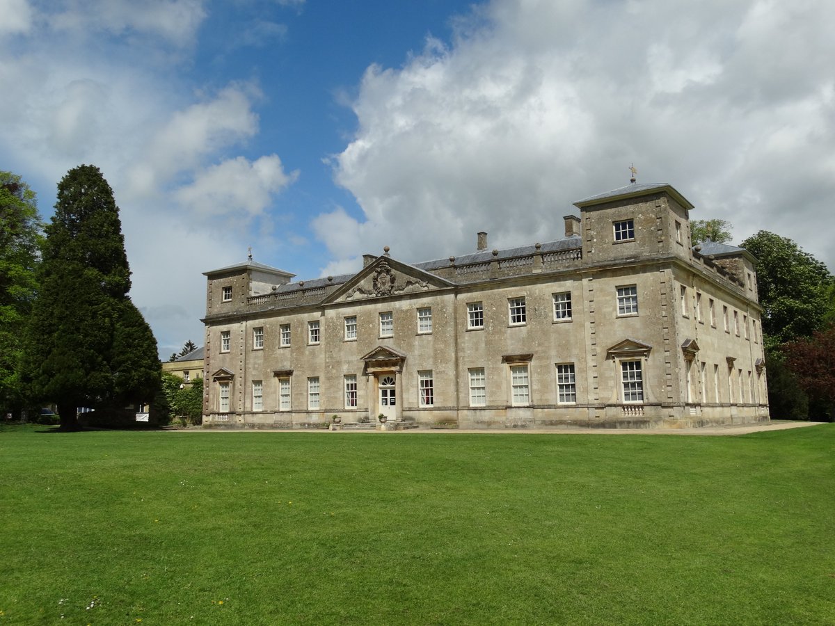 LydiardMuseum's tweet photo. We are thrilled to announce that #Swindon's @LydiardMuseum is reopening on Saturday 9th April!

Join us over the Easter holidays for new special exhibitions, potion making, and arts &amp; crafts. 🐣

1/3 https://t.co/J5UnHD4XVY