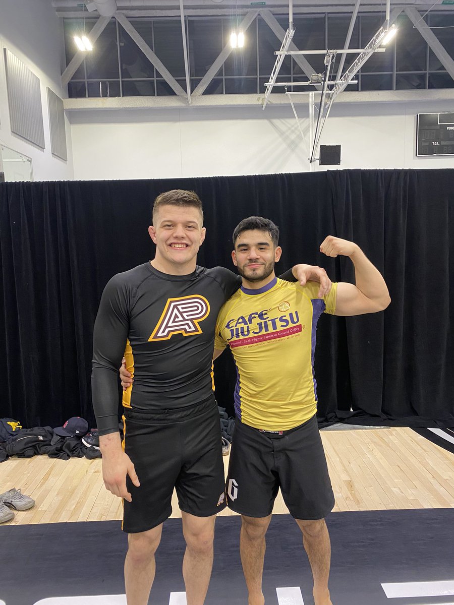 pedro_whyyy's tweet photo. met some of my idols that i’ve been watching and studying for months yesterday at a jiu jitsu seminar. 
.
.
.
@FloGrappling 
#daisyfresh #pedigosubmissionfighting https://t.co/ZdKbncgLOM