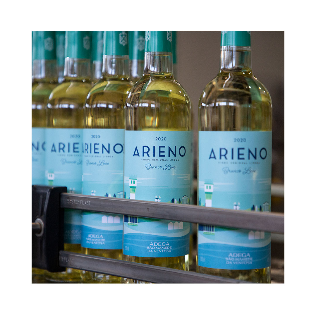 ma_creative_'s tweet photo. LET´S TALK ABOUT PACKAGING
The spirit of summer is coming!
It was challenging to aggregate in a single label some key elements of the Torres Vedras culture, creating a perfect visual harmony.
Learn more - https://t.co/93IBQSEPbH https://t.co/iPTNyx2Jdz