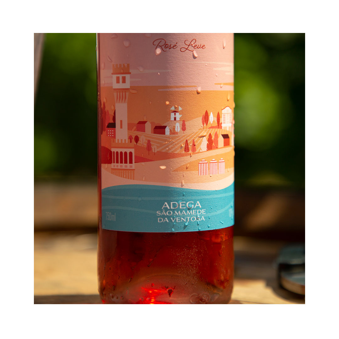 ma_creative_'s tweet photo. LET´S TALK ABOUT PACKAGING
The spirit of summer is coming!
It was challenging to aggregate in a single label some key elements of the Torres Vedras culture, creating a perfect visual harmony.
Learn more - https://t.co/93IBQSEPbH https://t.co/iPTNyx2Jdz