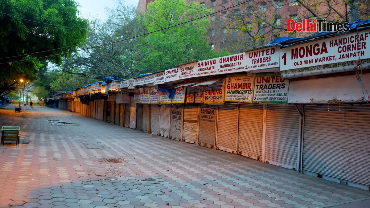 DelhiTimesTweet's tweet photo. #LockdownAnniversary: Empty streets, closed markets and not a #Delhiite in sight - let's revisit #Delhi's #COVID #lockdown days 

#Lockdown2YearsOn #Lockdowns #Pandemic #COVID19 #LockdownIndia #IndiaLockdownAnniversary #Throwback #March25th https://t.co/XF1DoZL5kI