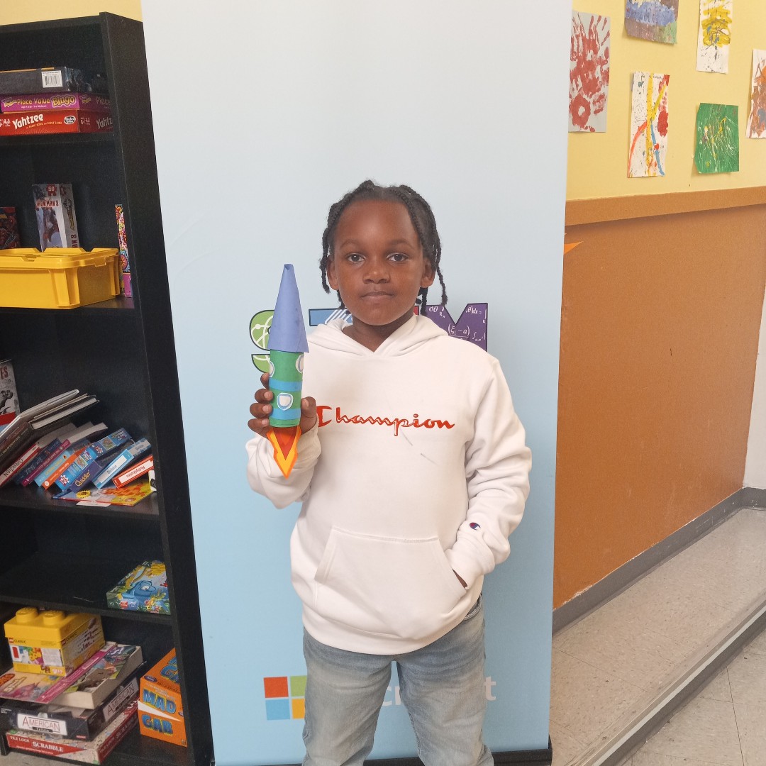 devmissionorg's tweet photo. Our STEAM Hub Participants made rocket ships in celebration of Guion Bluford  who was the first African American to travel into space. 
.
.
.
.
.
.
.
.
#steam #hub #steamhub #youth #youthdevelopment #diversity #steam #nextgenerationoftech #stemexposure #youbelonghere https://t.co/iVA4eGWBIm