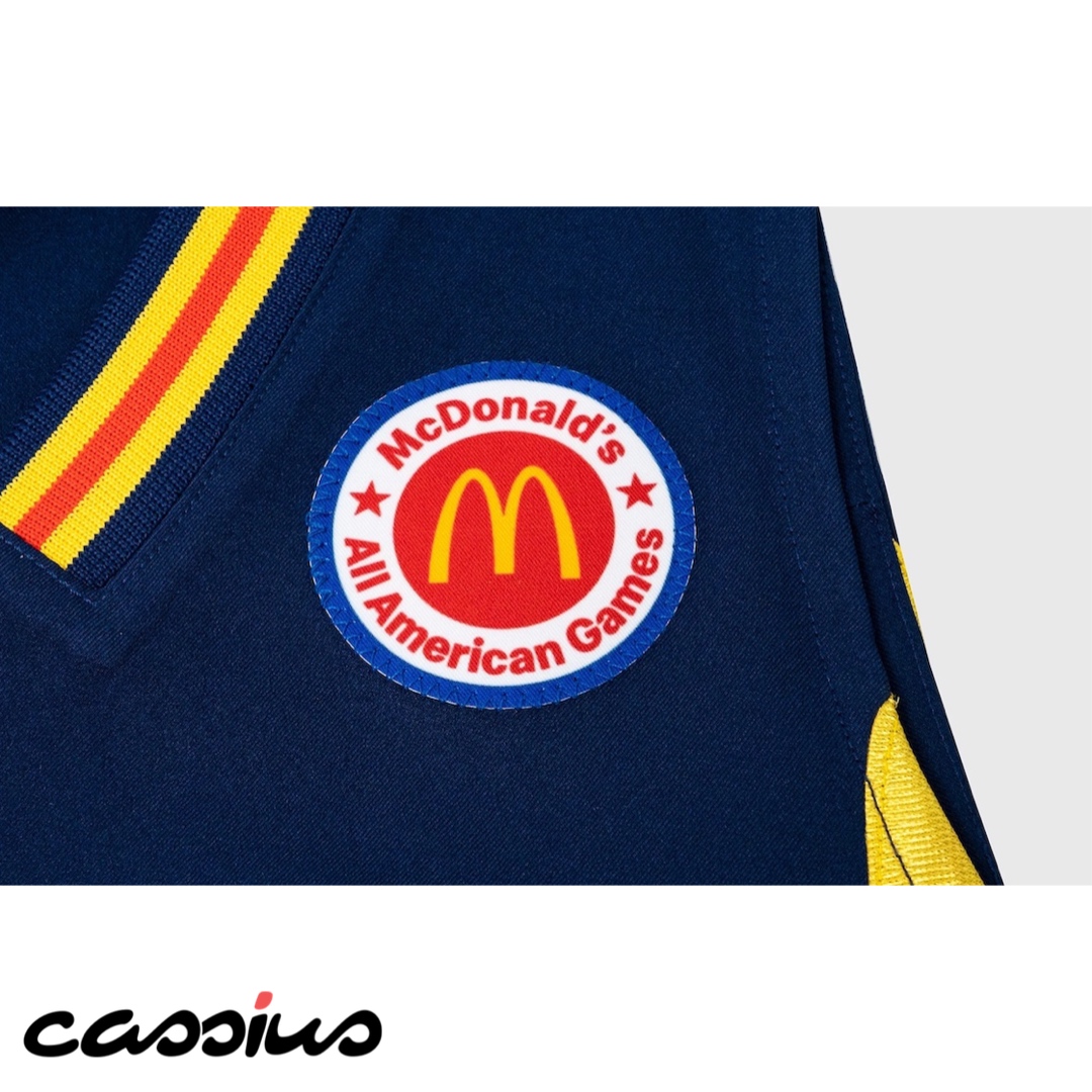 CassiusLife_'s tweet photo. Mcdonald’s All-American Games Unveils New 2022 Jerseys &amp; Rosters 

➡️https://t.co/Aquu86USCi

📸 @McDAAG https://t.co/v1SXvApVgc