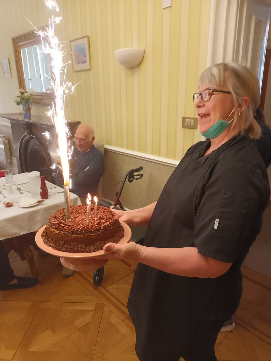 NowtonCourt's tweet photo. Another birthday celebration at @NowtonCourt with plenty of chocolate cake and candles. Tel: 01284 756610 #assistedliving #covidfree Happy Birthday Mr S from all of our amazing staff Plz RT @987jude @LozClar @PennyMPhotos https://t.co/9Ccm2ABuAL