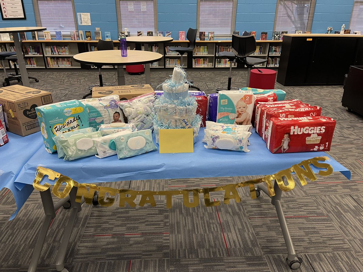 Feeling so blessed to have such amazing coworkers!!! ❤️ Thank you Sunshine Club!!
