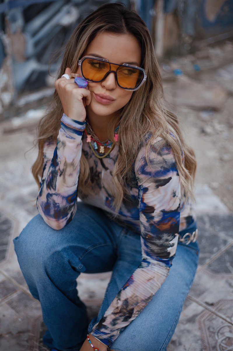 itsigorsaint's tweet photo. Finalmente nasceu! Fernanda Levy com #StyledBySaint para shooting icônico inspirado no #SportsWear e #Y2KAesthetic 😭♥️🤞🏽✨🌈❤️‍🔥✨ https://t.co/P5PrB4cREl