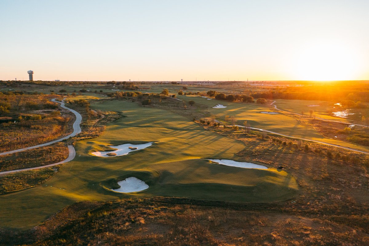 A work of art. 🌅

#FriscoFriday