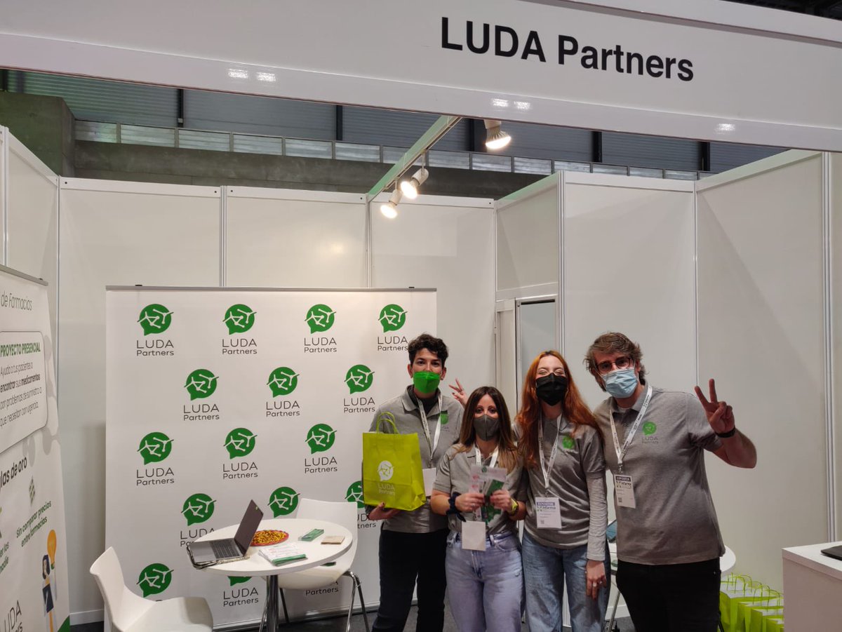 LudaPartners's tweet photo. Muchas gracias a todos aquellos que visitasteis nuestro stand en @infarma_es para darnos vuestro apoyo, a la organización de la feria, al @COFMadrid @farmaceuticsbcn  y en especial, a todas las #farmacias interesadas en formar parte de la red LUDA Partners.
¡Seguimos avanzando!💪🏼 https://t.co/yHLukLFca0