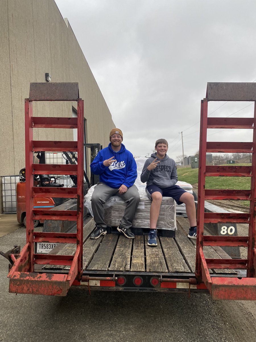 LintonBaseball's tweet photo. Linton, here we come! 🦺🚧⚒🦺🚧 #BartStrong #MinerPride #JeffKnows https://t.co/wHv6Eebmsc