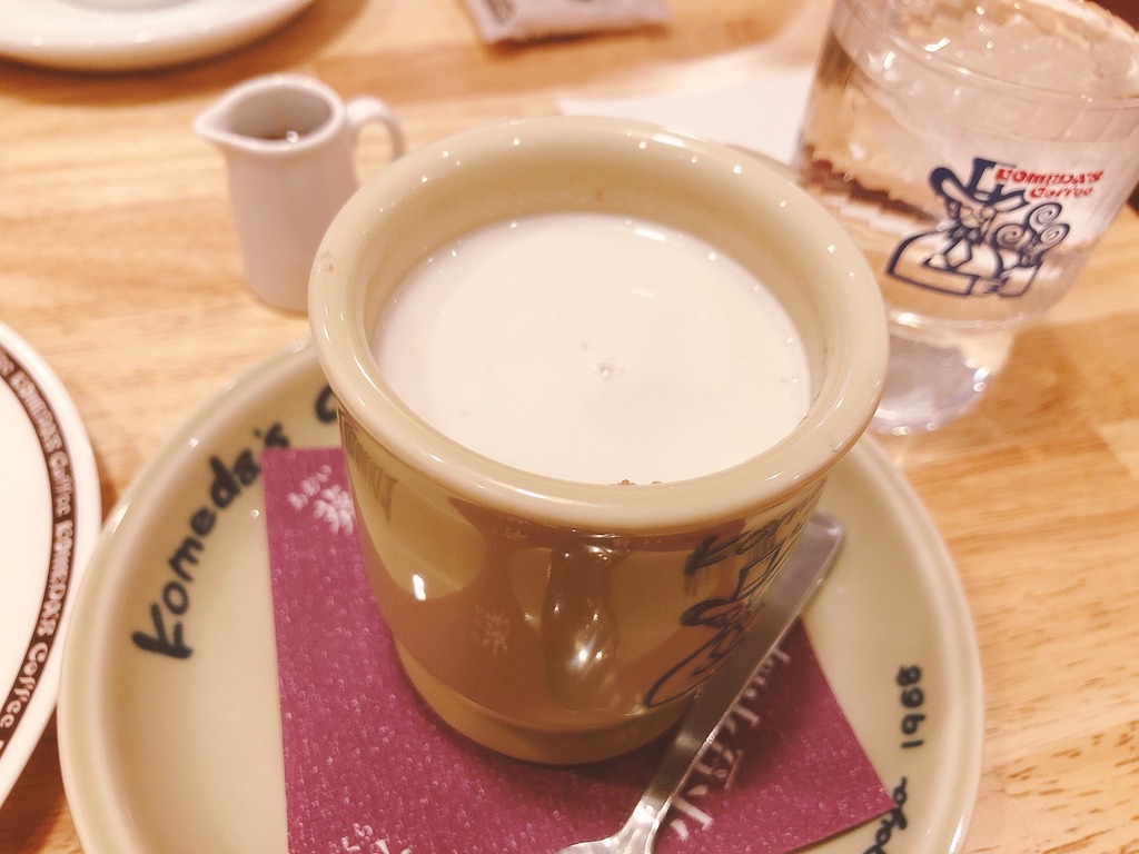omosiro_choudai's tweet photo. 3/25(金):SharePod登録数 +0(総数 6,408)
嫁さんとコメダ珈琲に行ってきたときの写真です😁
カップの中身は小豆ミルクです🐴
#YouTube
#ユーチューブ
#SharePod https://t.co/hq8d7r3FrD