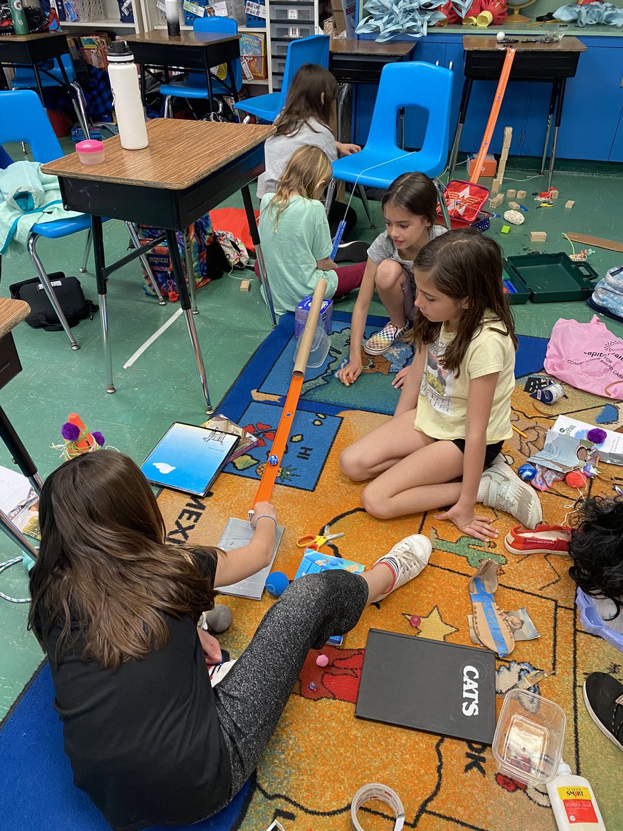 lizmachado68's tweet image. Engineers at work designing and building Rube Goldberg machines to solve a simple task #beartavernpride #rubegoldberg #forcesinmotion