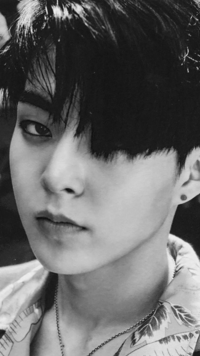 MlNarges's tweet photo. تولدت مبارک زبیا ترین
#32SpringsWithXIU
#HAPPYXIUMINDAY
@weareoneEXO https://t.co/vLEC9Egg8H