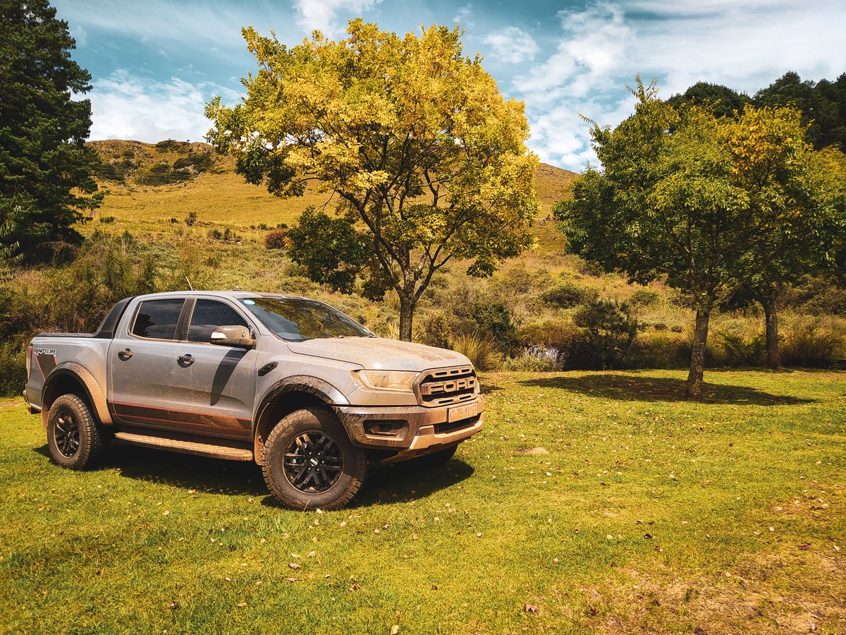 cars_pixels's tweet photo. The dirt on this bad boy is evidence of a vehicle being pushed to the limit. The @FordSouthAfrica Ranger Raptor excels off the beaten path. It takes kicks and punches to the abdomen like Chong Li then asks if that's all you got. What a bakkie!
#FordSA #FordPerformanceSA https://t.co/vX7W87M72B