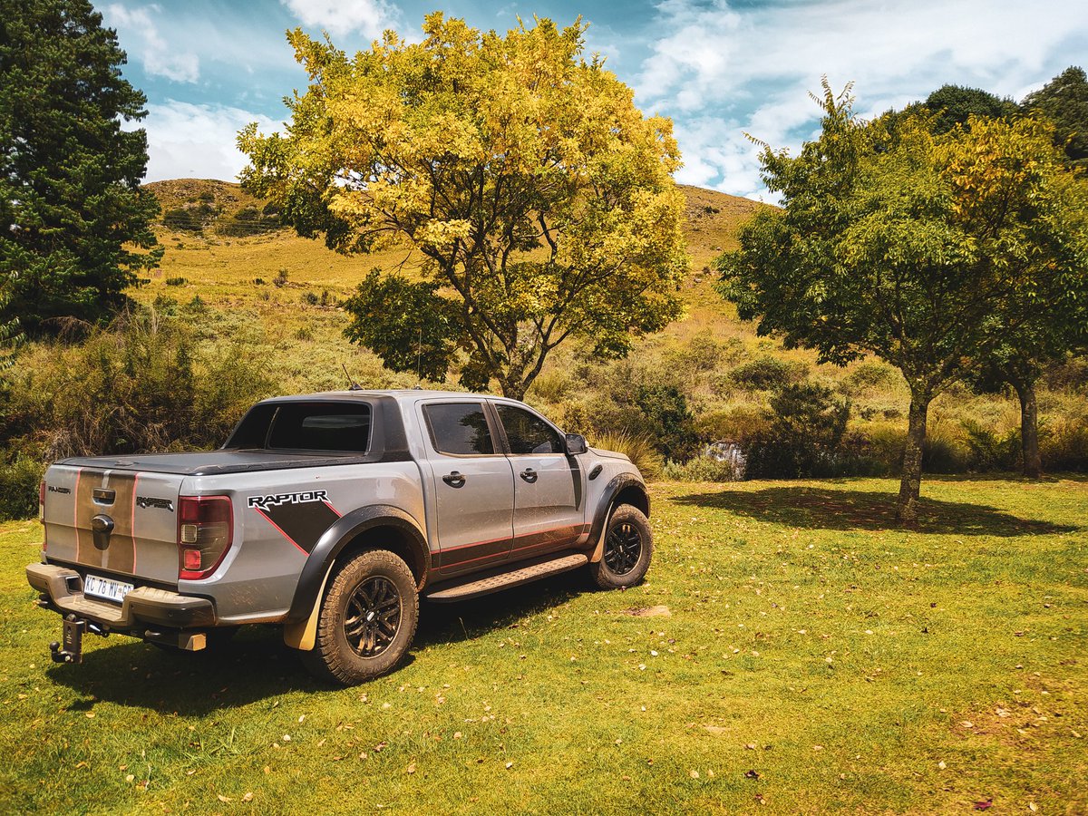 cars_pixels's tweet photo. The dirt on this bad boy is evidence of a vehicle being pushed to the limit. The @FordSouthAfrica Ranger Raptor excels off the beaten path. It takes kicks and punches to the abdomen like Chong Li then asks if that's all you got. What a bakkie!
#FordSA #FordPerformanceSA https://t.co/vX7W87M72B