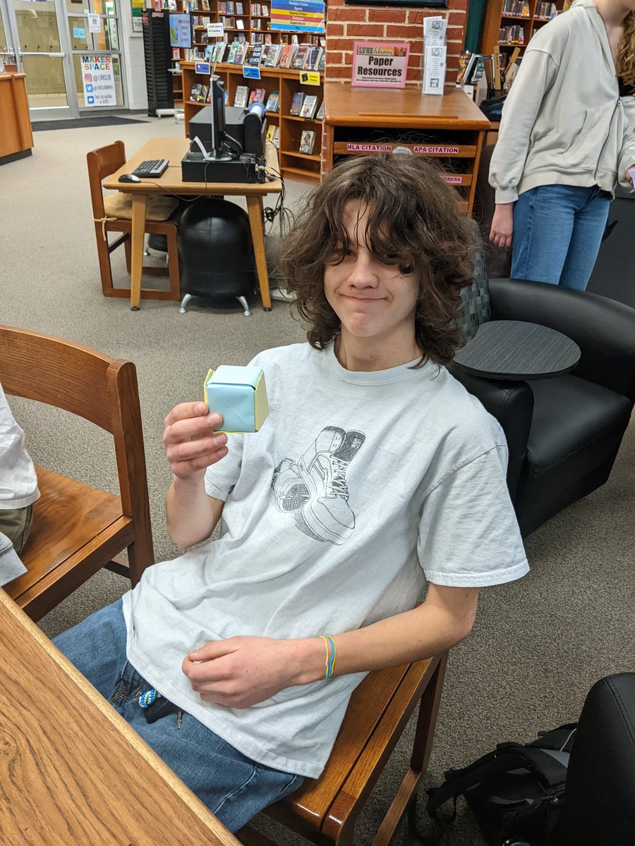 LVHS Library tweet media