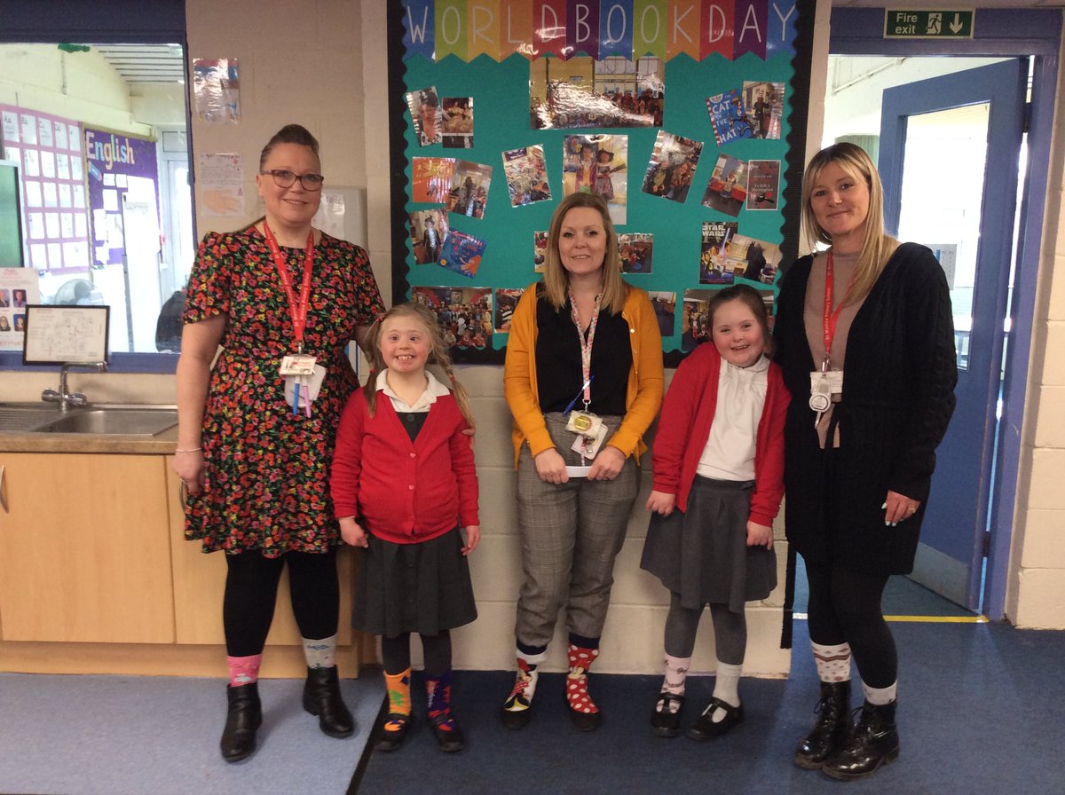 Thank you to some of the wonderful #Southampton schools who supported #PortsmouthDSA #RockYourSocks & our #DownSyndrome Awareness Campaign!👏👏👏@KESSouthampton @HeadKESSoton @ShamblehurstP @monica_primary @abi__bradbury @girliesaints @MichelleS2104 @pennyhoops @Warner_Goodman