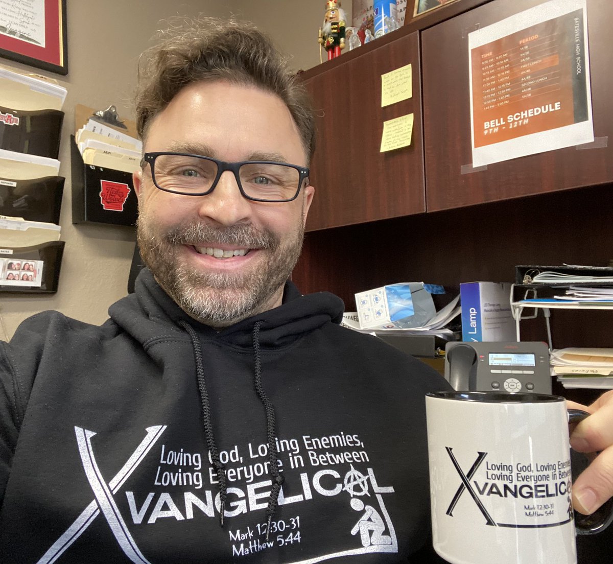 Xvangelical merch supports local ministries aimed at fighting poverty.
#Xvangelical #Exevangelical #formerevangelical #postevangelical #newevangelical

proudlibertarian.com/collections/xv…