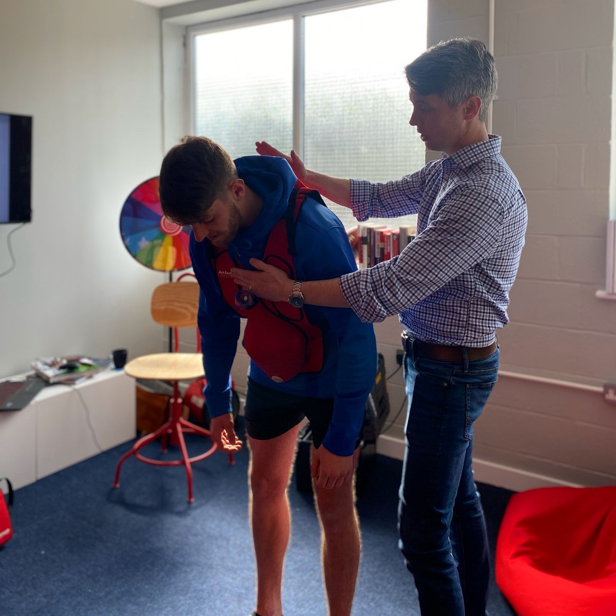 UltimateKidsLtd's tweet photo. Yesterday our Ultimate Kids Coaches completed their First Aid Training Course with @vanguardFA 🙌🏼 #firstaidtraining https://t.co/fFE2r1ihYQ