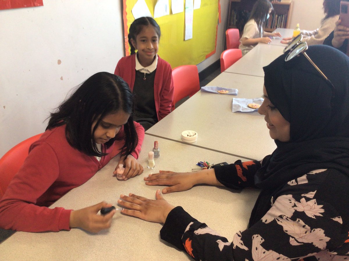 MissWale (@miss_walekmpa) on Twitter photo Class 23 really enjoyed their Mothers Day afternoon & pampering the important women in their lives 💐💅🥰 <a href="/kestrelmead/">Kestrel Mead Primary Academy</a> Class 23 really enjoyed their Mothers Day afternoon & pampering the important women in their lives 💐💅🥰 <a href="/kestrelmead/">Kestrel Mead Primary Academy</a>
