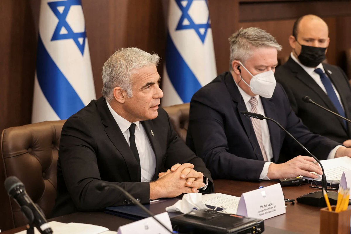 RebeccaRambar's tweet photo. Israël accueillera ce week-end un sommet historique avec de hauts diplomates des États-Unis, des Émirats arabes unis, de Bahreïn et du Maroc, signe de la rapidité avec laquelle les alliances au Moyen-Orient évoluent.
https://t.co/FEDe2Dr4b6 https://t.co/vKN71IZ62g