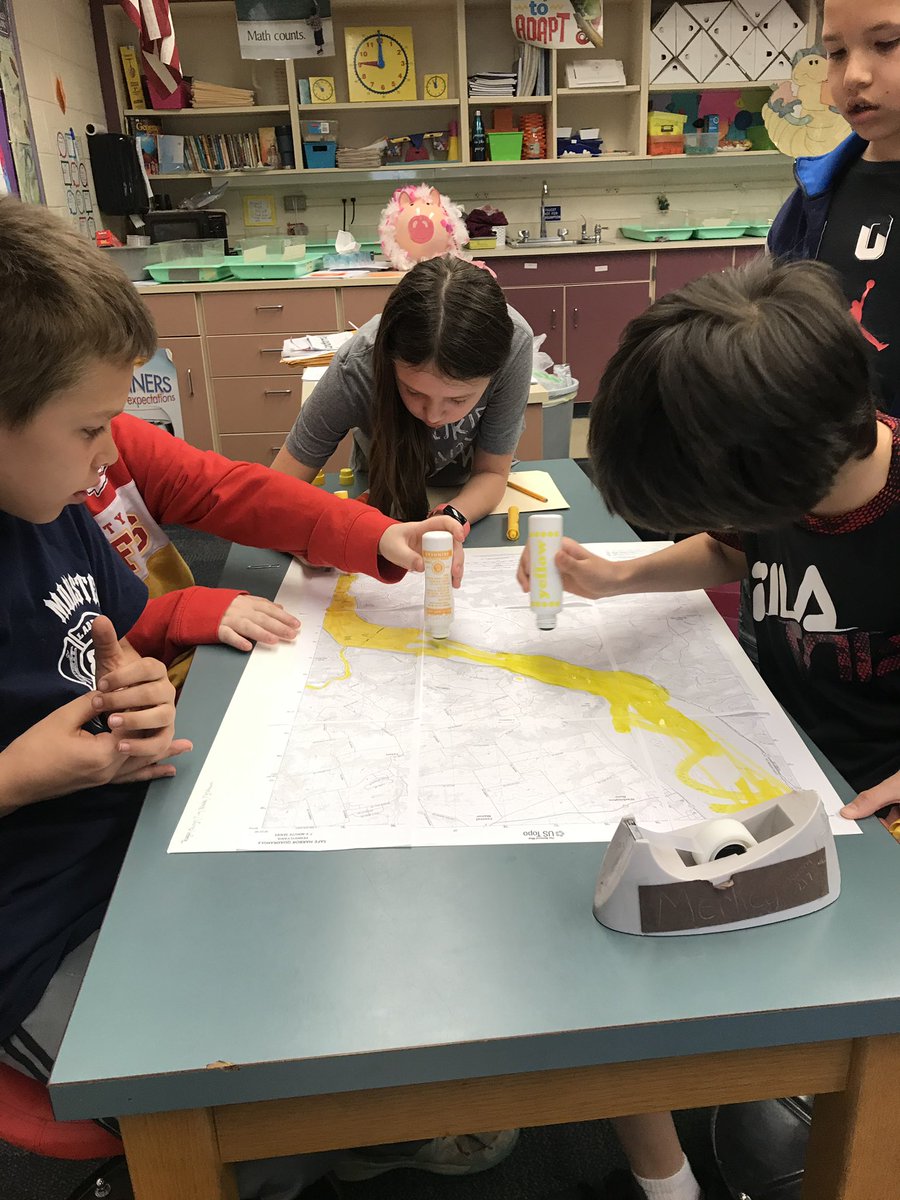 MrsFitz215's tweet photo. Green Team is tackling our Cornerstone Project! Students have been collecting trash from our grounds and tracking how our community water sources flow into larger bodies of water, like the Chesapeake Bay! #LRG #Cornerstone #MountsPride #STEM https://t.co/tAJm35aR2d