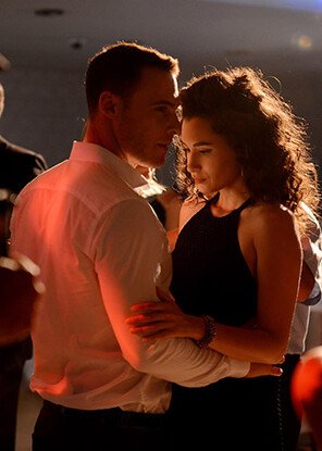 Керем и зейнеп. Керем и зейнеп. Керем и зейнеп. Зейнеп и керем турецкий сериал. Керем и зейнеп.