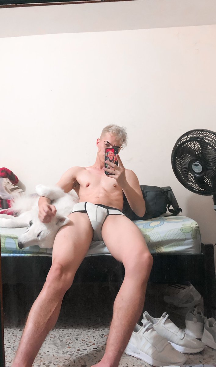 bigbootyjohn50's tweet photo. Que alguien me coma el rabo https://t.co/0x3M4UH4Sl