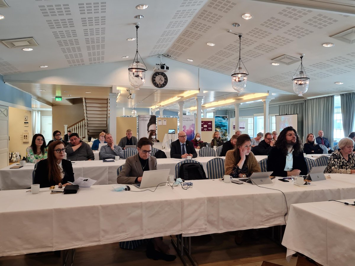 DIHUB project tweet media