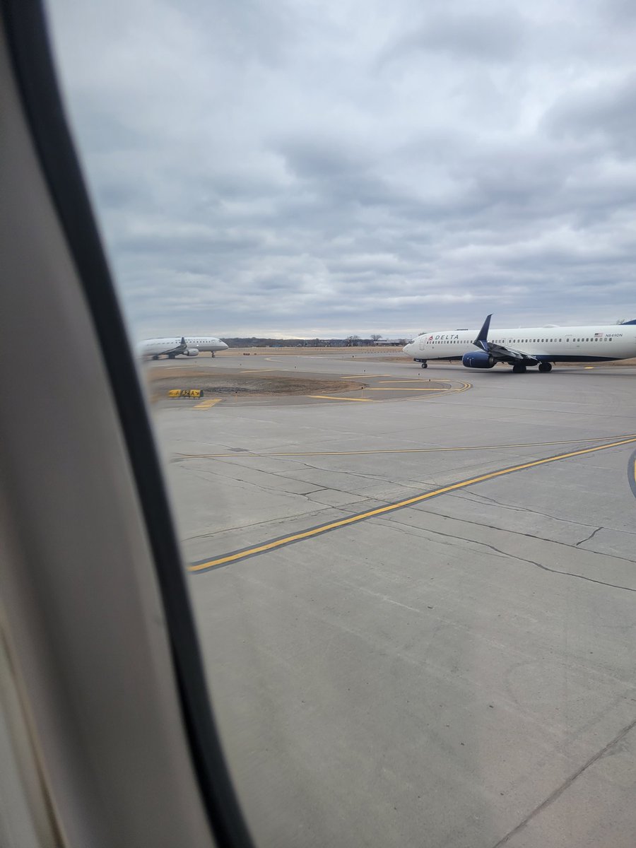 Ryan Linder tweet media