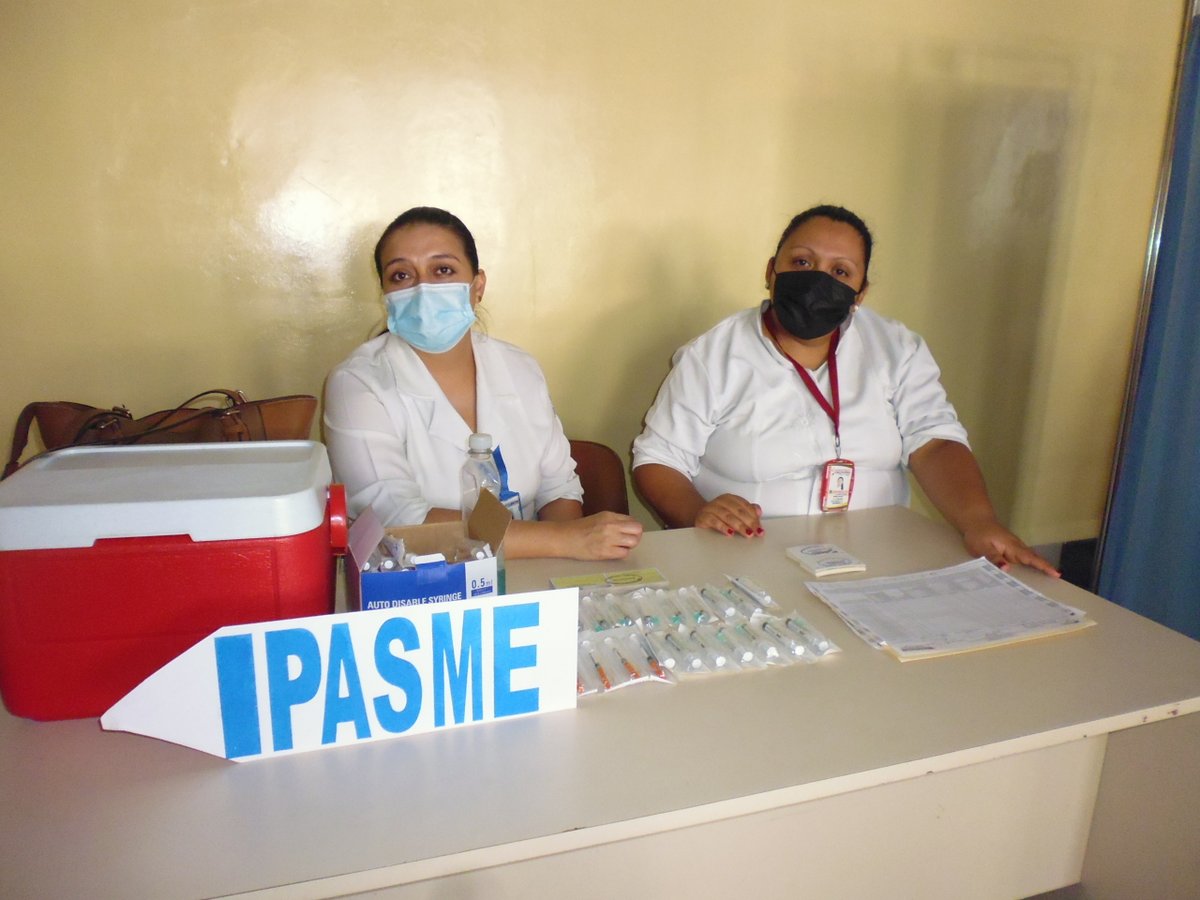 IpasmeSC's tweet photo. #Táchira || A través de consultas Pediatría, Med.general, Psicología, Ginecología, Nutrición e Inmunización, se beneficiaron 106 pacientes en el Liceo Simón Bolívar, donde participaron los IPASME San Cristóbal, La Grita, Colón, Rubio y Ureña.

@MPPEDUCACION 
@_LaAvanzadora https://t.co/Tu0fdkBblM