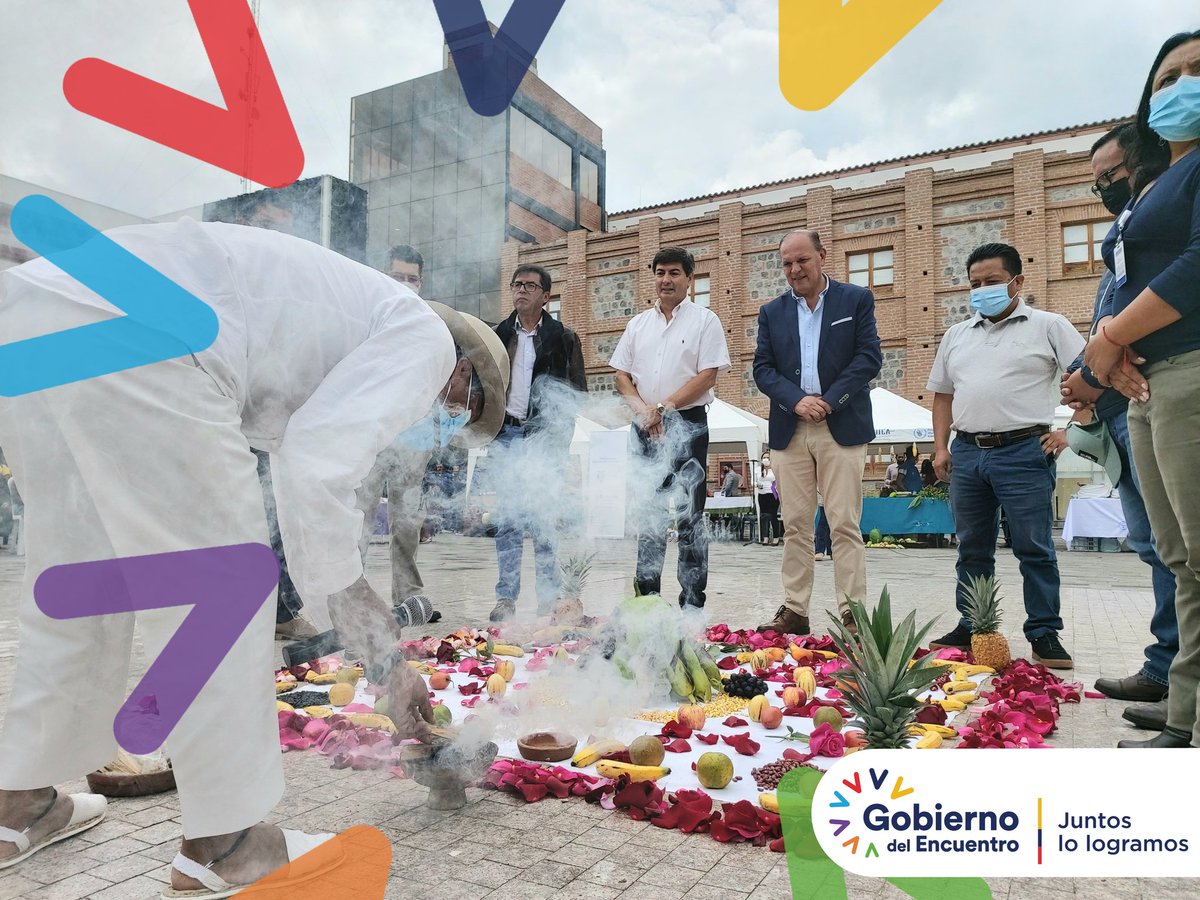 goberimbabura's tweet photo. AHORA || @ArturoFuentes #GobernadorDeImbabura forma parte del diálogo de Prácticas y Saberes Ancestrales #PawkarRaymi2022
El #GobiernoDelEncuentro fortalece los procesos de integración de los pueblos.En este acto se entregarán 162 títulos de propiedad de tierras @AgriculturaIMB https://t.co/wr73RYxT4r