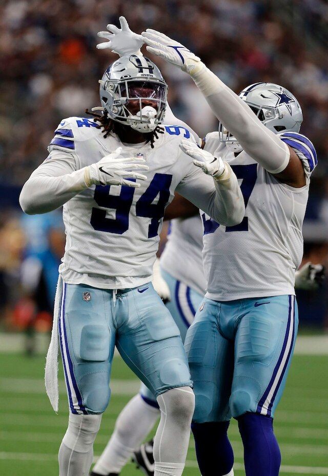 looknkrzy's tweet photo. 🖕 sincerely this Toxic Fan!! #CowboysNation DC4L #DallasCowboys https://t.co/HDnKV44xgY