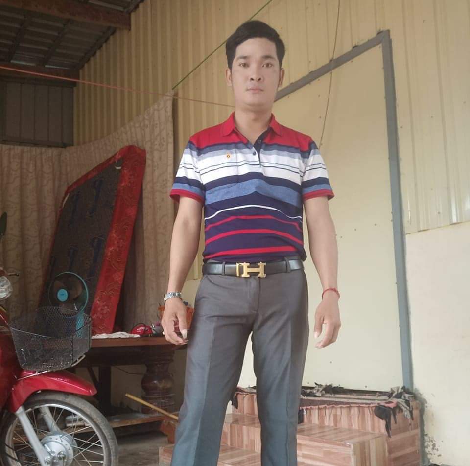 SujnJohn's tweet photo. @Duda19095417 កំពូលមនុស្ស 
ដែលខ្ញុំស្អប់ ដើរយករបស់គេ ដឹងតែរបស់គេហើយនៅ លាក់លៀម 🖕 
មានបងប្អូនណា ស្អប់មនុស្សចឹងអត់?🖕 https://t.co/HDRaEPFHU4