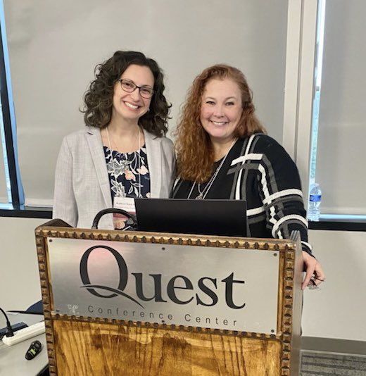 KStuckBoyd's tweet photo. Privileged to present the amazing ways  @ClevelandClinic supports our #Nursing preceptors at the 2022 Ohio League for Nursing Education Summit with @ohiogirlrn https://t.co/jK47W5PQuf