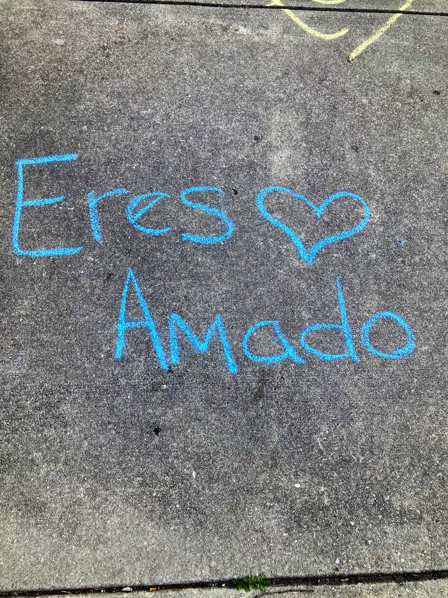 FHSCounselors1's tweet photo. Our projectU group hosted a Positive Vibes chalk walk today ๐งก๐งก๐งกSharinโ that love!!! #choosekindness #projectU #FultonFam https://t.co/esb1ejzpld