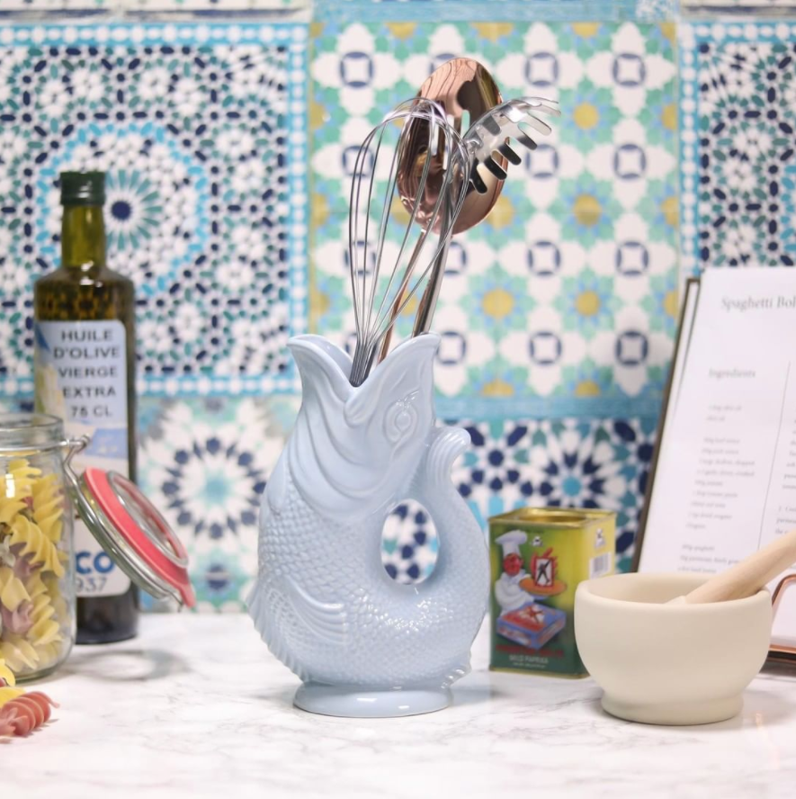 Gluggle Jugs are so much more than water jugs...

We love to see all the creative things that our customers do with them 🐟

The possibilities are endless!

📷 <a href="/divertimenti/">Divertimenti Cookery School</a> (via Instagram)
