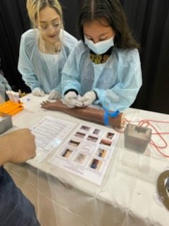 HISDCTEadvisors's tweet photo. Our very own CTE Specialist, Mr.Pierson and Executive Director Mrs. HopsonOnajobi trying out the phlebotomy session with students at the @scarboroughHTX Career Test Drive thanks to our partners @BridgeYearFair.
@HISDCTE @HoustonISD @HISDHighSchools @HiSD_CAO https://t.co/F6DKg78k66