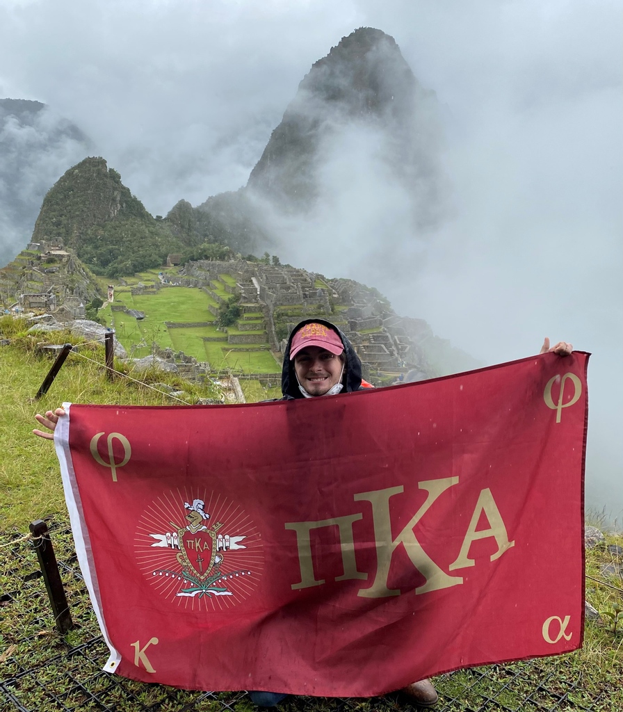 An international brotherhood. Happy #FlagFriday from Machu Picchu!