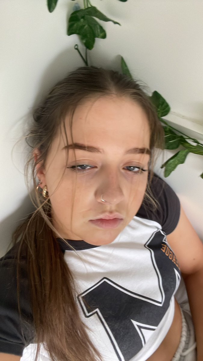 kateemurrayyy's tweet photo. Post placement selfie , feelin good 😝💪🔥 friyay https://t.co/AbtuvbdhQU
