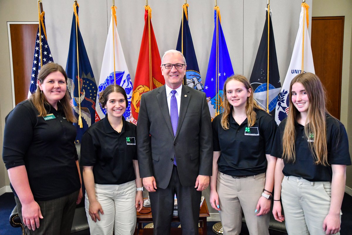 SenKevinCramer's tweet photo. Had a great discussion with ND @4H on the wonderful community spirit of North Dakota and their concerns as students, including how to serve rural student populations and better support mental health. https://t.co/jw9VaDc1om
