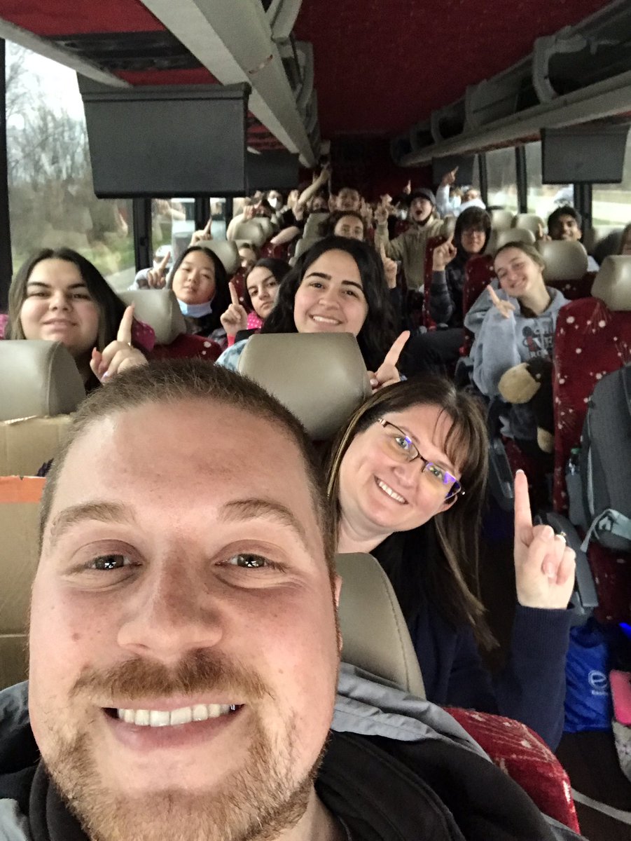 BBHHSBand's tweet photo. Off we go! @MrPasternakBand @mrsasteyradak https://t.co/PSIhs7qDd7