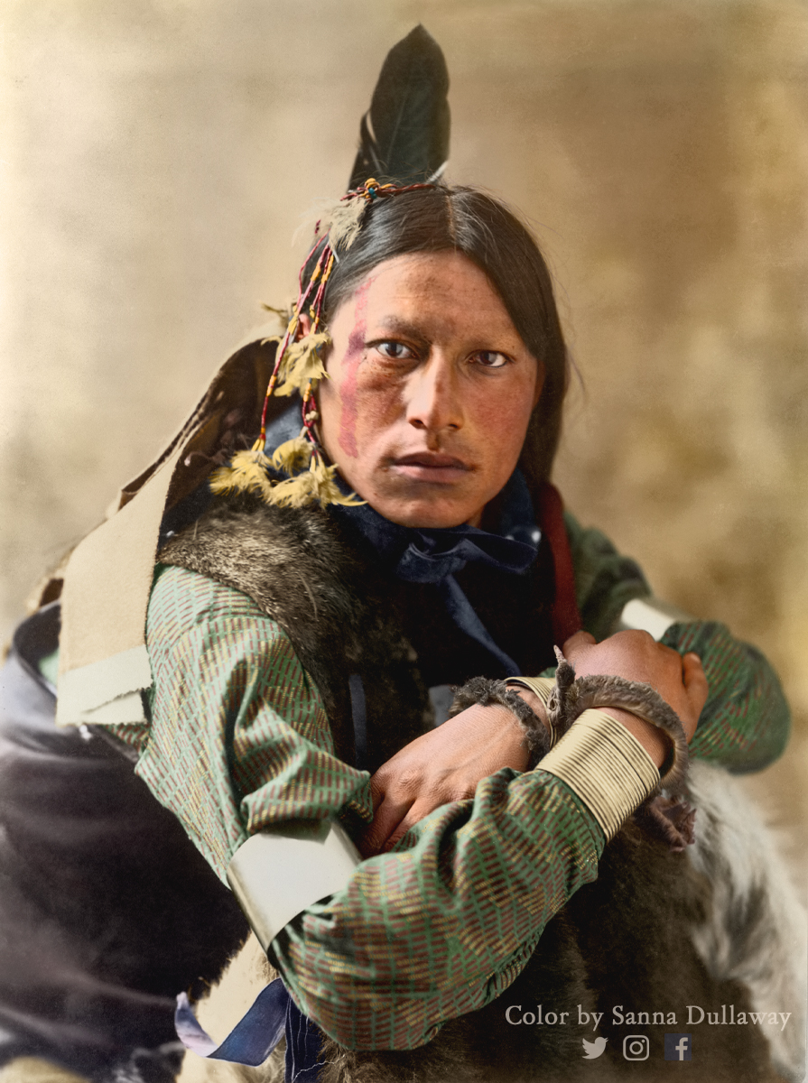 PastInColor's tweet photo. Portrait of Joseph Two Bulls, Dakota Sioux, ca 1900
#20DaysofNativeColors 📸1/20
This photo marks the first in a series of photos I've made of native people who lived a century ago in America.
#colorization #colorized #firstnations #sioux #nativeamerican https://t.co/dTH36RBzom