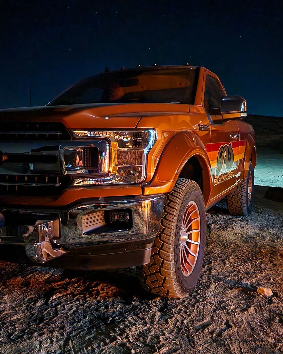 galpinautosport's tweet photo. What we wouldn't give to be out with our rigs for another weekend.

Thanks for the capture 📷 @misselizabethkeller

#galpinautosports #galpinford #desertlife #trucklovers #ford #bronco #fordbronco #f150 #galpin #outdoors #campfire #overland https://t.co/NNxCTRgJ3P