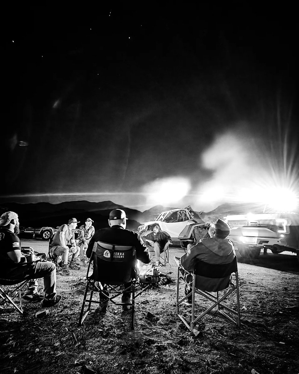 galpinautosport's tweet photo. What we wouldn't give to be out with our rigs for another weekend.

Thanks for the capture 📷 @misselizabethkeller

#galpinautosports #galpinford #desertlife #trucklovers #ford #bronco #fordbronco #f150 #galpin #outdoors #campfire #overland https://t.co/NNxCTRgJ3P